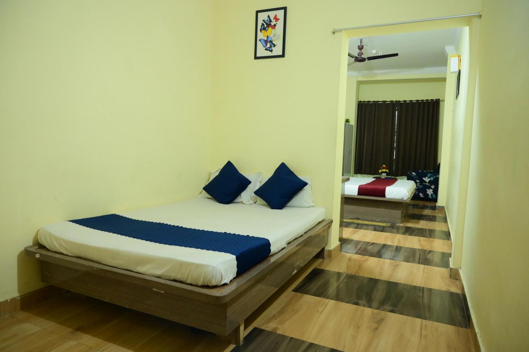 Hotel The Finch Purî Extérieur photo