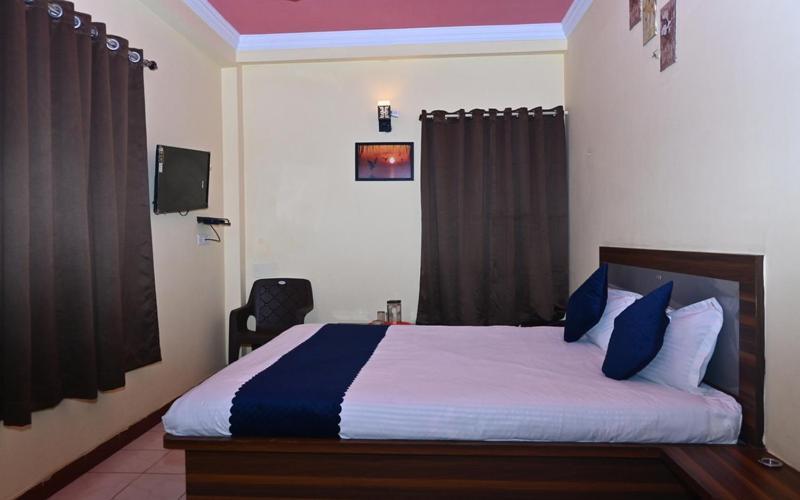 Hotel The Finch Purî Extérieur photo